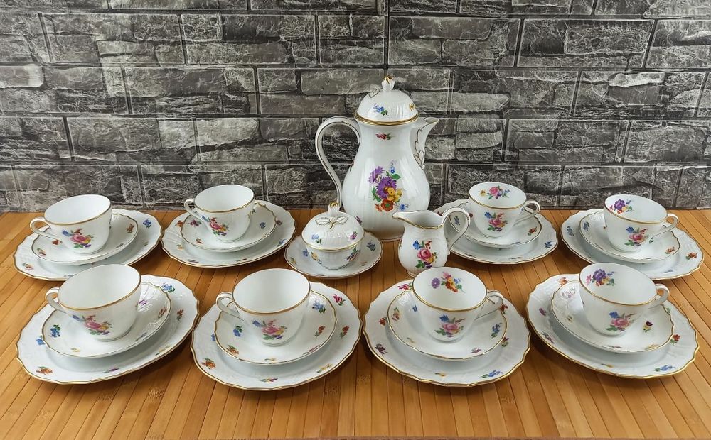 Порцеланов сервиз за кафе и хранене - Hutschenreuther Dresden