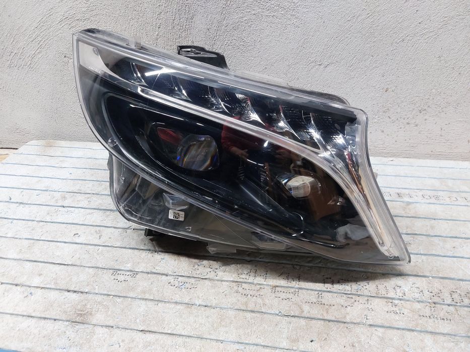 far dreapta mercedes v vito eqv w447 facelift ils shadow line full led