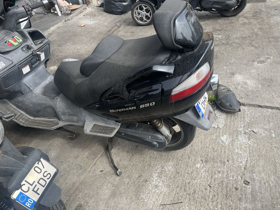 vand burgman executive 650 pret fix