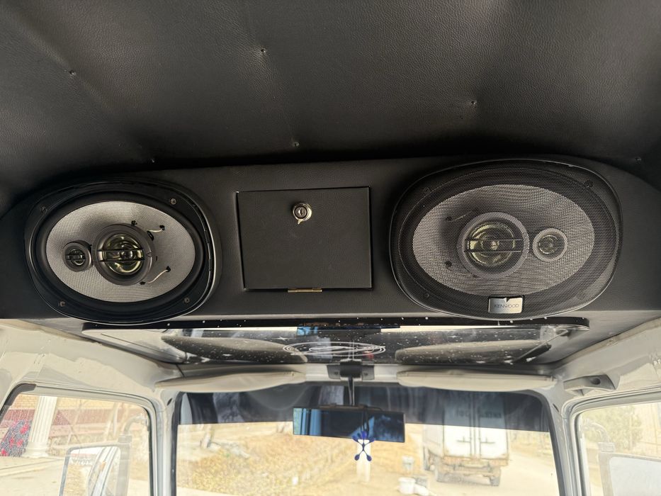 Kenwood 718 pioneer 325 + bar