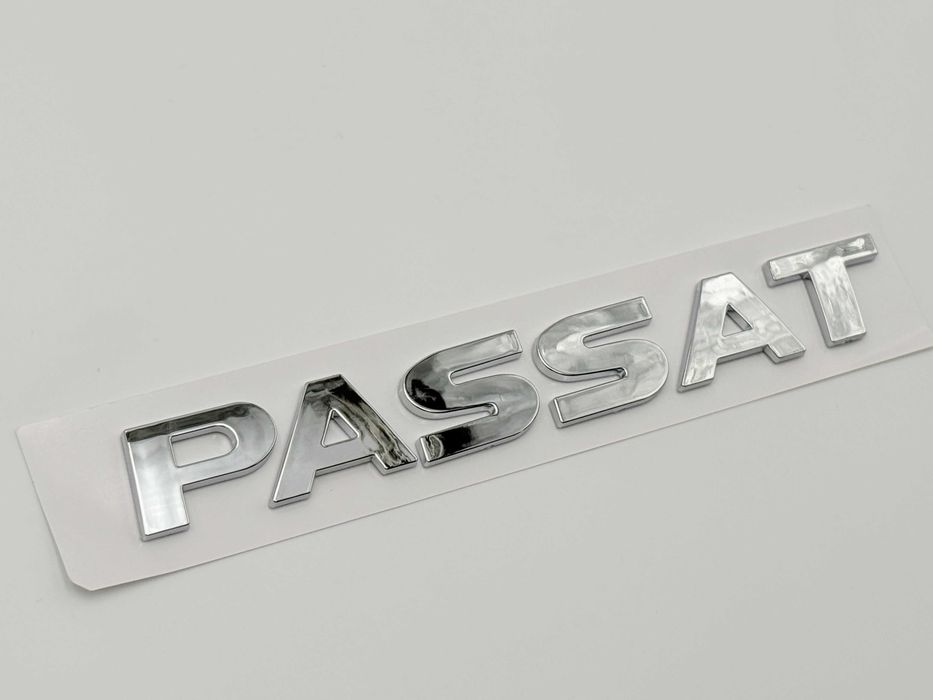 Emblema Compatibila VW Passat crom