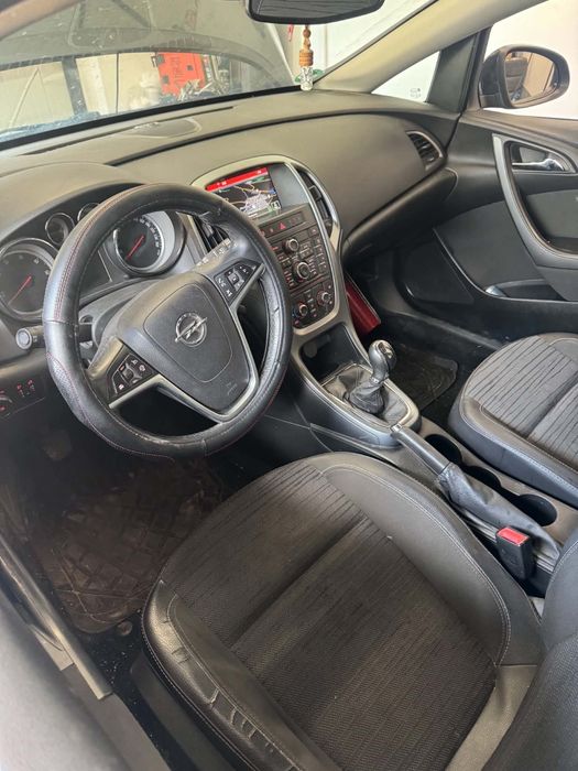 Opel Astra J 2015г 1.6CDTI 110к.с на части