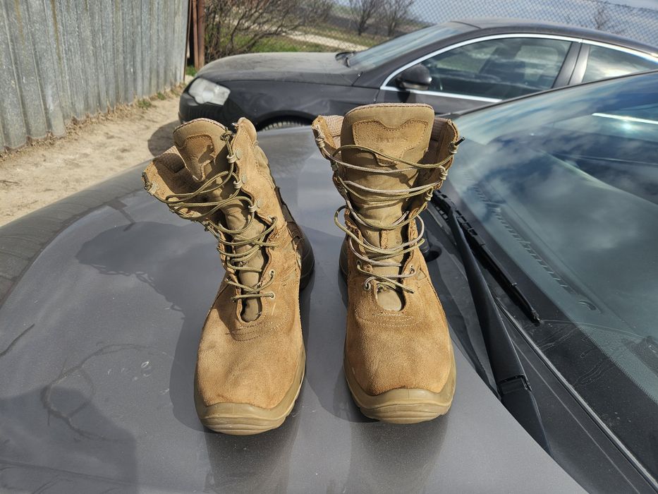 Bocanci desert vara bates 45-46