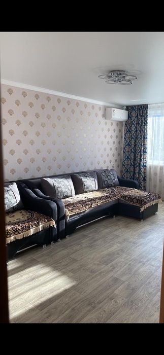 Продам диван, б/у