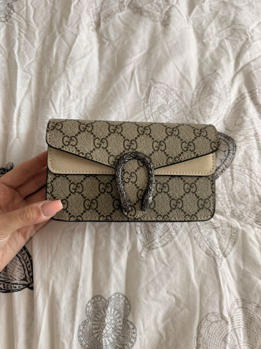 Бежова чанта Gucci