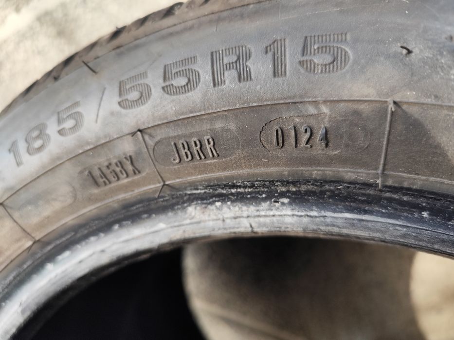 Гуми зимни Dunlop 185/55/15