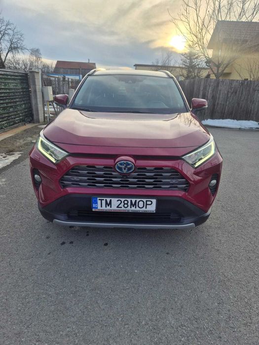 Toyota RAV4 Hybrid 2020 – Roșu – Unic proprietar – Stare foarte bună