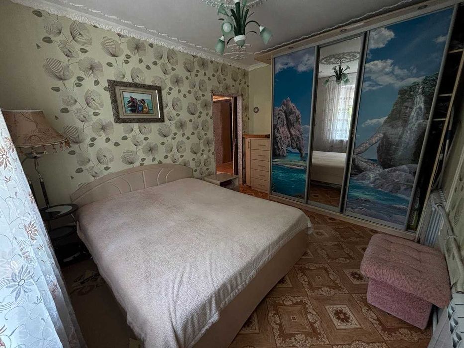 Продам 3 комнатную квартиру