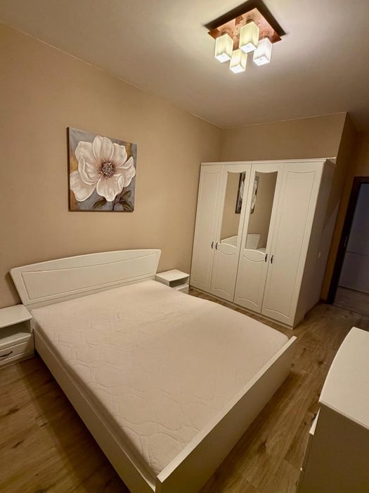 Inchiriez apartament Borhanci cu parcare