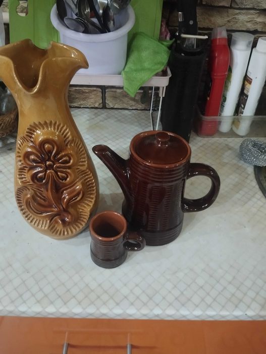 Глиняную посуду чайник