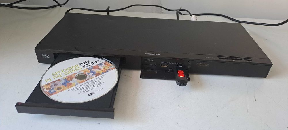 Media Player Panasonic DMP BDT 130 – USB / MKV / 3D HDD – cu telecomanda