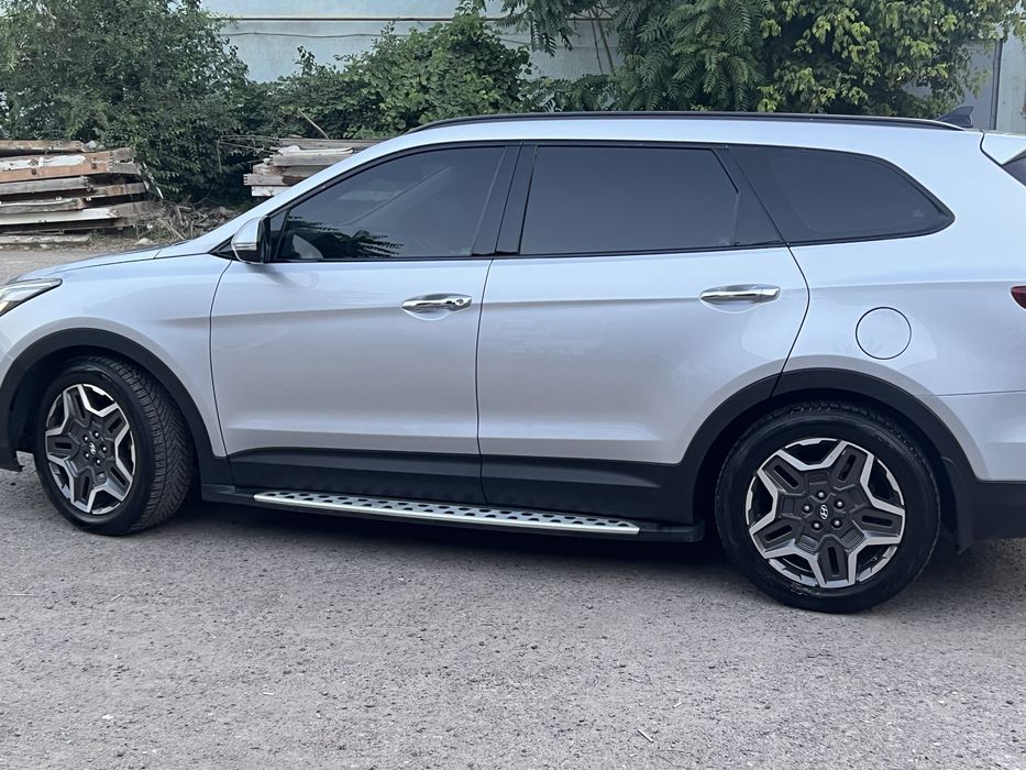 Hyundai Grand SantaFe Limited 2017