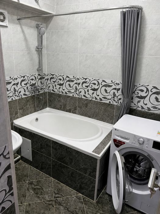 БЕЗ РИЕЛТОРА Для девушек сдается 1 комната 2-комнатной квартире