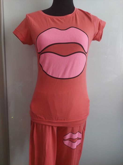 Trening rosu corai pink lips marime M