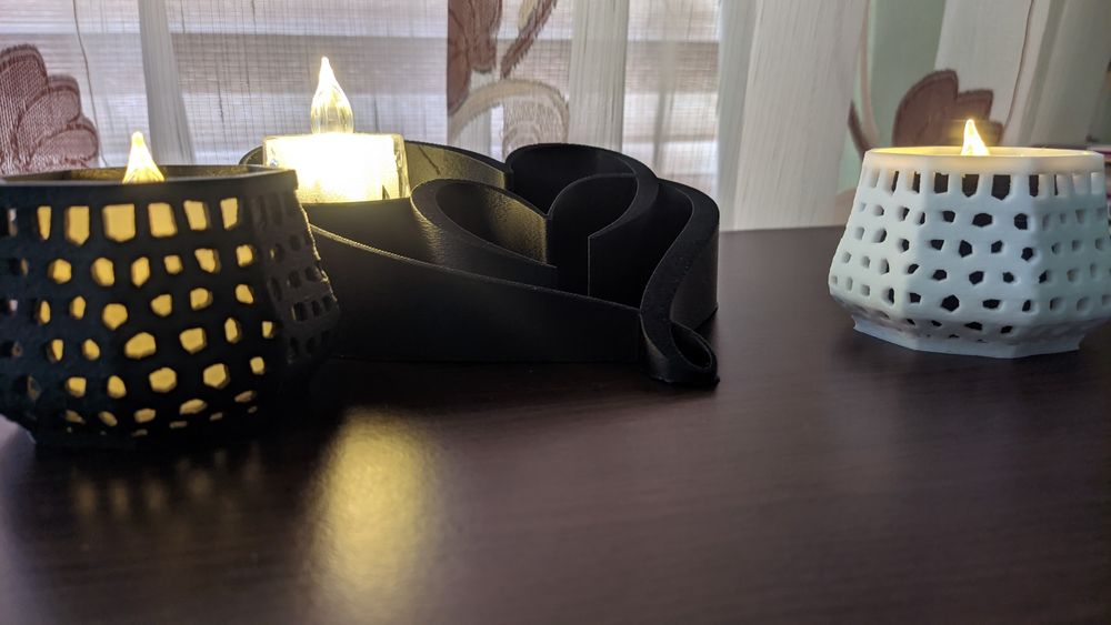 Романтичен  свещник сърце LED – червен, перфектен подарък!