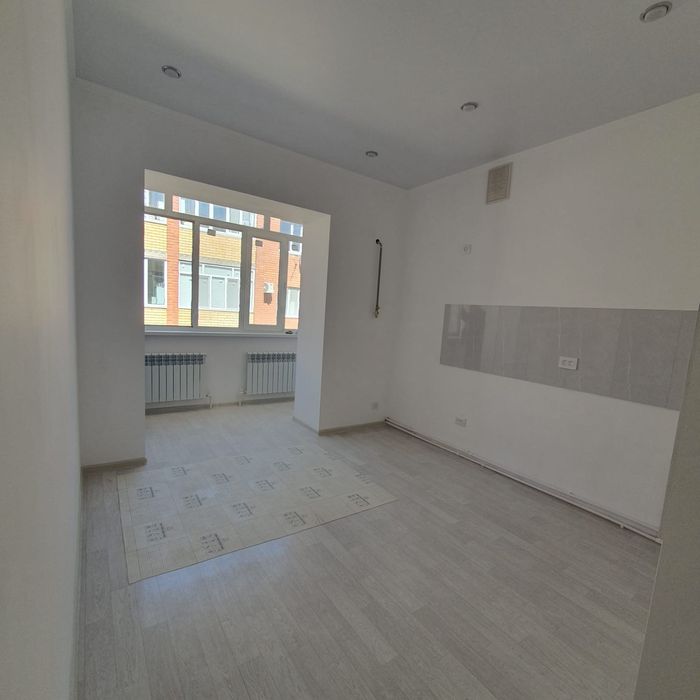 Срочно ! Новая 1 ком квар на 2/3 эт