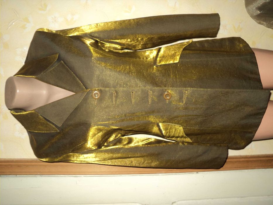 Пальто зима ,вещи для дам все...