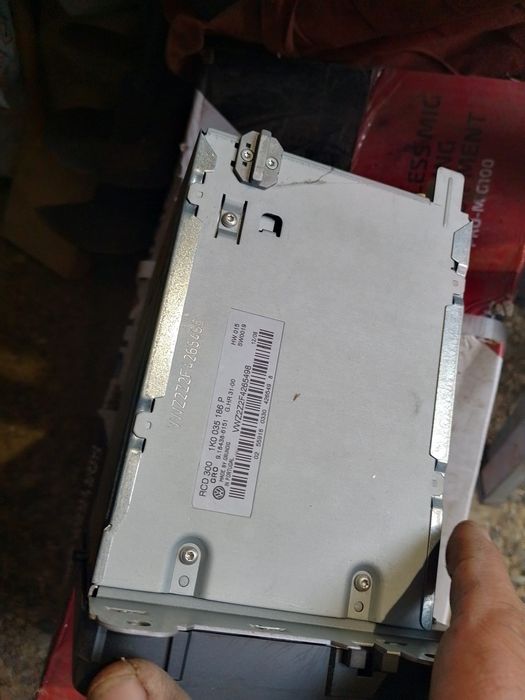 Radio cd mp3 vw original 2 din si un LG radio cd mp3