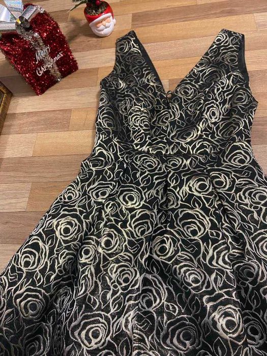 Официална рокля,носена само веднъж!