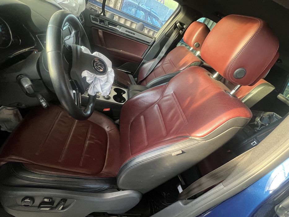 VW Touareg 7p 2016г. на части