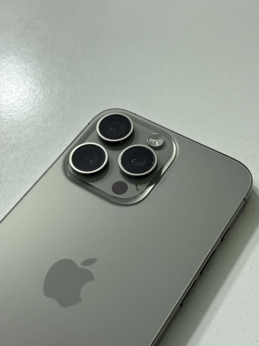 iPhone 15 ProMax / 256GB