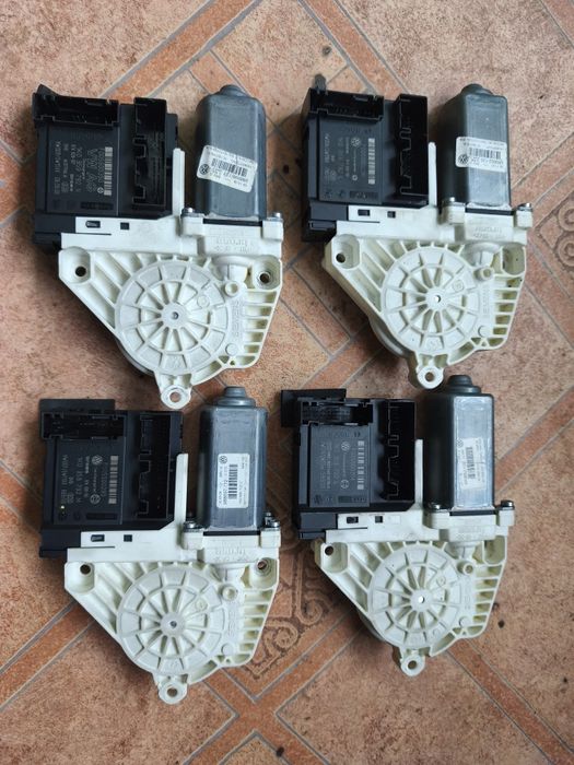 Motoraș geam cu modul dreapta spate Volkswagen Passat B6 2005-2010