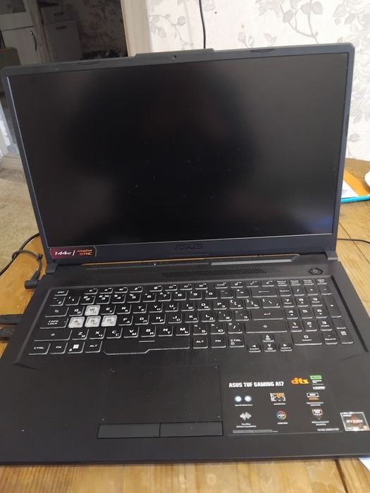 Ноутбук ASUS новый