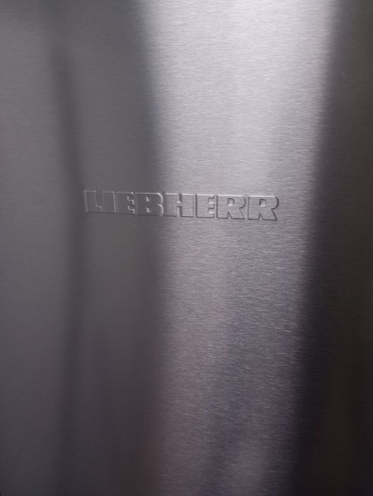 Иноксов комбиниран хладилник с фризер Liebherr 24 месеца гаранция!!!