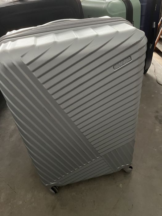 Куфар 32 инча American Tourist