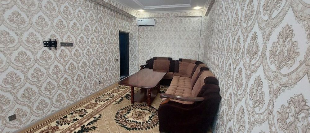 Yunusobod Bodomzor metro yonida