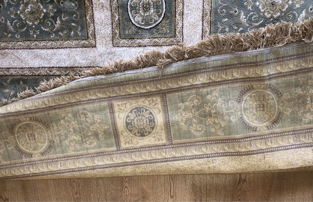 Продам ковер