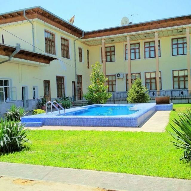 Уй сотилади 12 сотих 16 хона продается участок