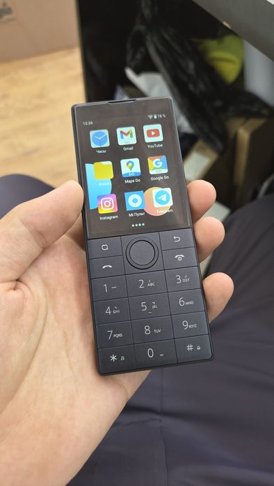 DuoQin F22 3/32 GB — deyarli yangi / почти новый