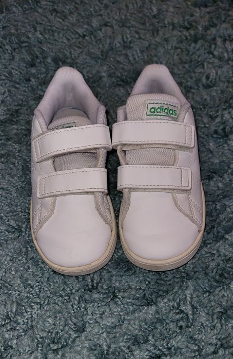 Adidas marimea 25