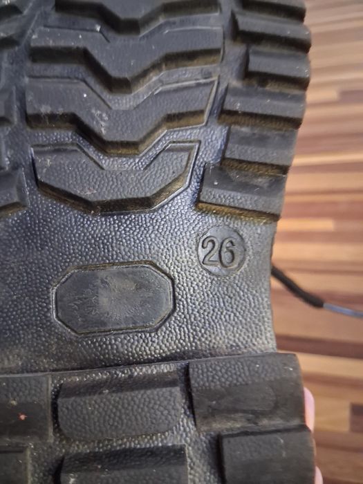 Pantofi baietei lucioși