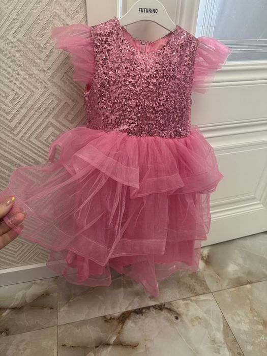 Продам детское платье