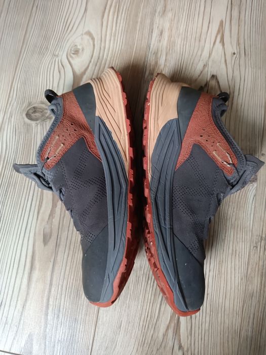 Дамски туристически обувки AKU  Omnia V-Light GTX, 41.5