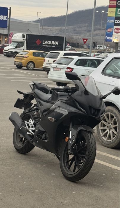 Yamaha YZF R125 model 2025 in garantie