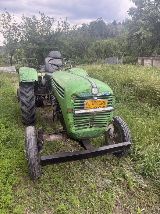 Vand tractor cu toata gama,balotiera nou 2025,plug disc si semanatoare