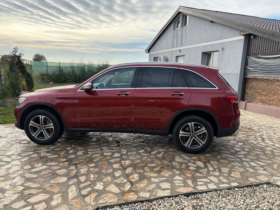 MERCEDES-BENZ GLC 2018 — imagine 2