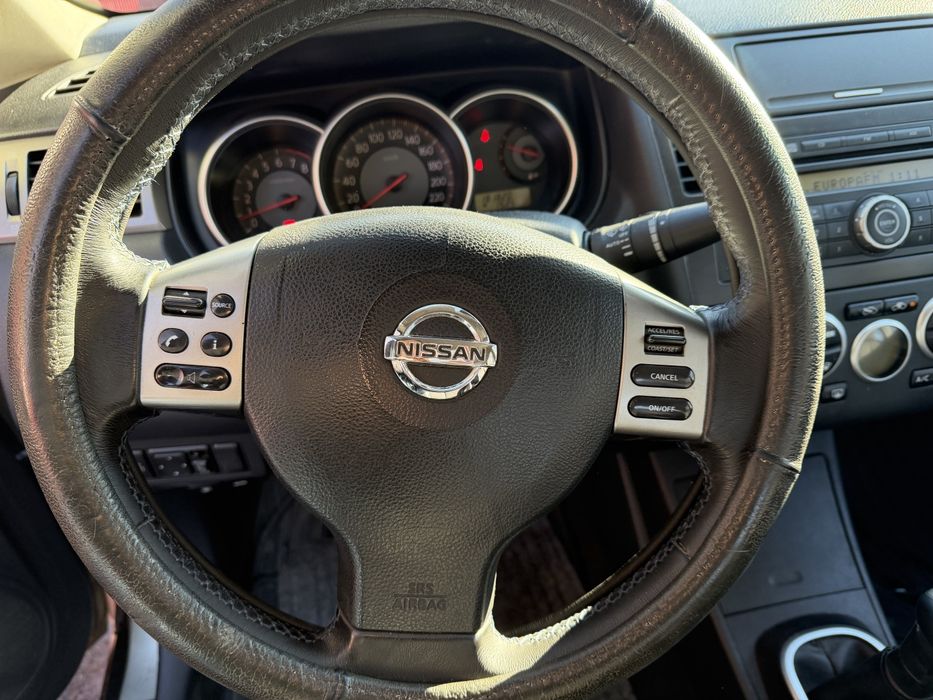 Nissan Tiida Accenta 1.6 Benzina