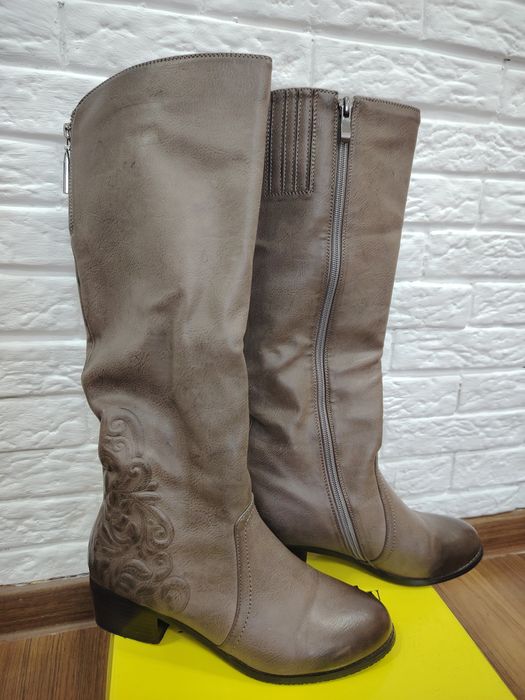 Продам сапоги весна /осень