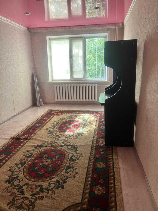 Продам 2-х комнатную Королева 72