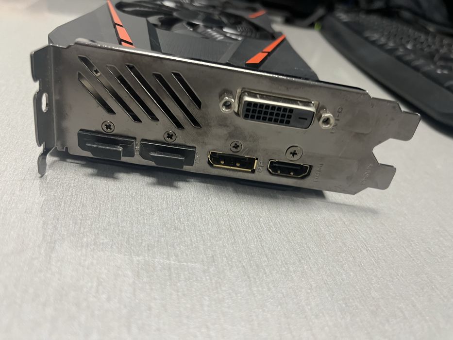 Видеокарта GIGABYTE GTX 1060 6GB