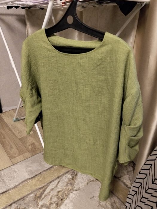 Продаются женские платья