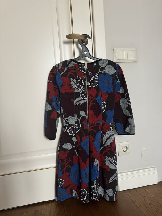 Платье мини Max&Co. Повседневное