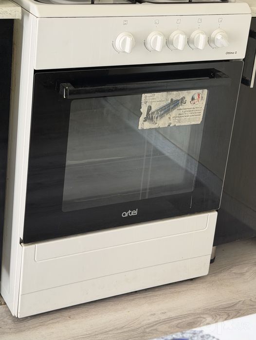 Газ плита  artel