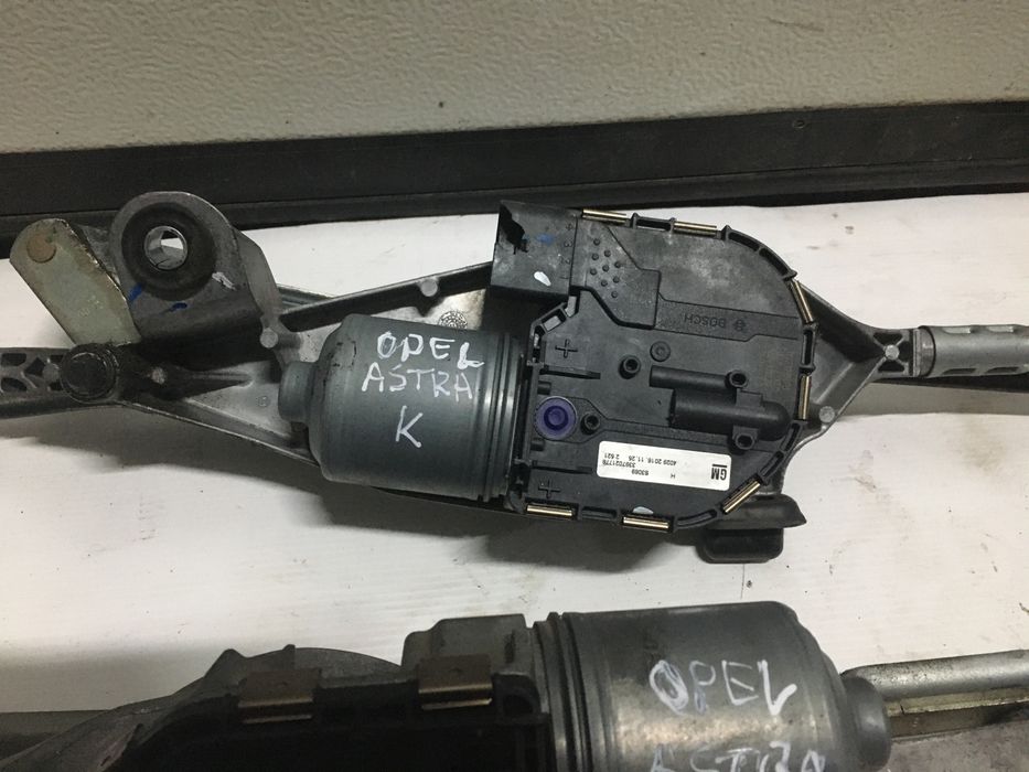 Ansamblu Stergatoare Opel Astra K/J Meriva B. 2010-2020