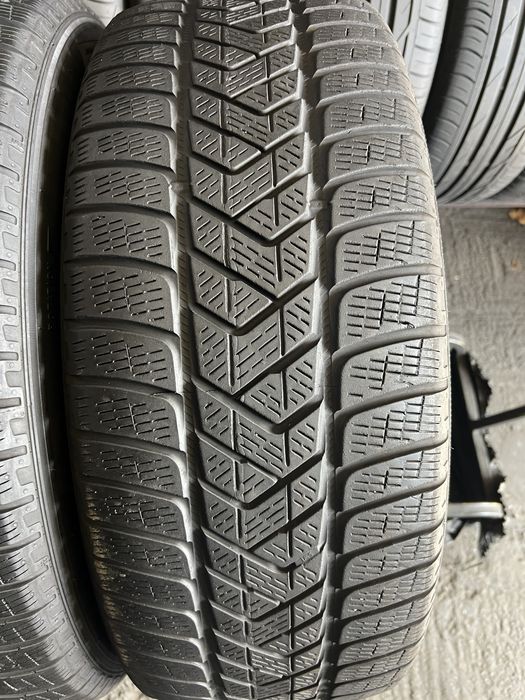 Anvelope 235/60/18 Pirelli 235 60 R18