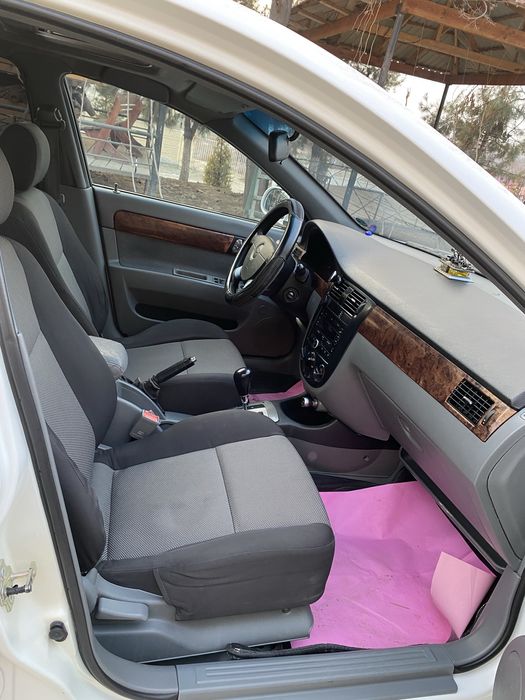 Шевролет ласетти